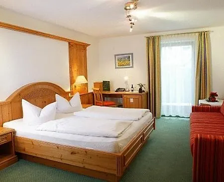 Отель Krone Nellingen